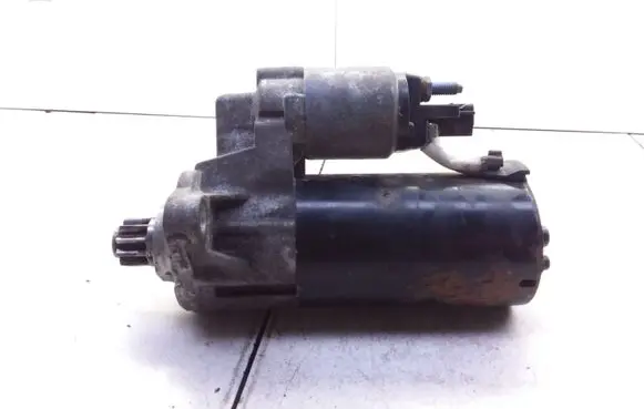Volkswagen Touran I Starter motor