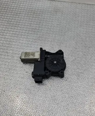 Alfa Romeo Mito Front door window regulator motor 0499100 1060620 3M1921F