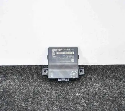 Audi A4 S4 B8 8K Gateway control module 