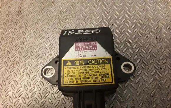 Lexus IS 220D-250-350 Yaw turn rate sensor 8918360020