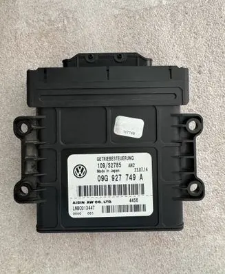 Volkswagen Jetta VI Gearbox control unit/module H97S2041 LYAA020953 09G927750LF