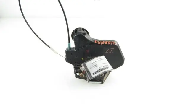 Suzuki Grand Vitara II Rear door lock