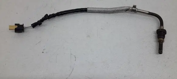 Mercedes-Benz B W246 W242 Exhaust gas temperature sensor A0081533728
