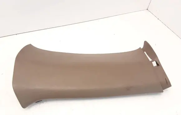 Ford Maverick (D)pillar trim (top) YL47851749BGW