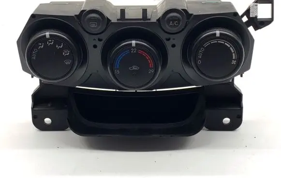 Mazda 2 Interior fan control switch 