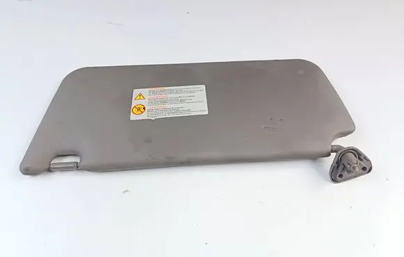 Sun visor