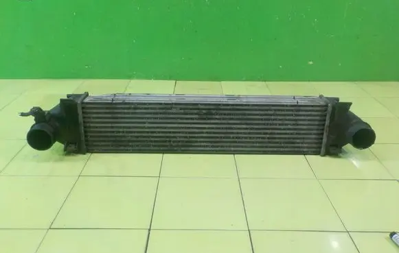 Volvo XC60 Intercooler radiator 30741669 WP132