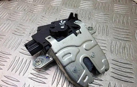 MG HS Tailgate/trunk/boot lock/catch/latch 10314527