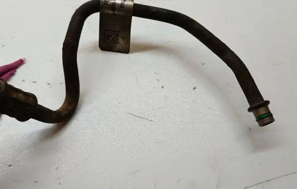 Opel Astra H Power steering hose/pipe/line 13122703