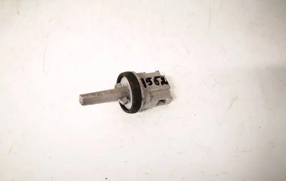 Skoda Octavia Mk1 (1U) Interior temperature sensor 1J0907543B