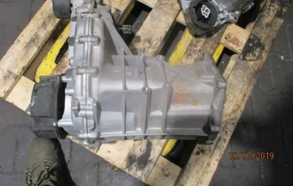 Volkswagen Touareg II Gearbox transfer box case 0BU341011Q