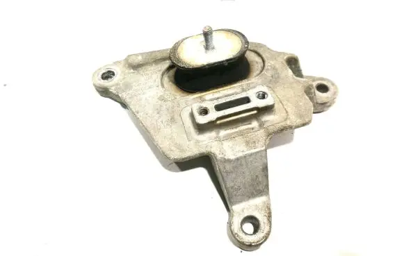 Audi A8 S8 D4 4H Gearbox mounting bracket 8K0399115BK