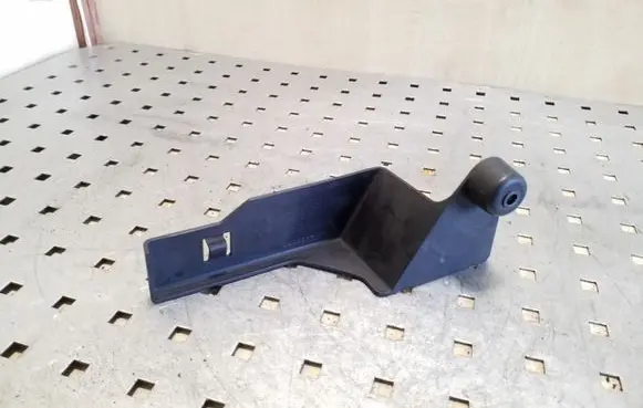 Mercedes-Benz Sprinter W906 Radiator mount bracket A9065051188