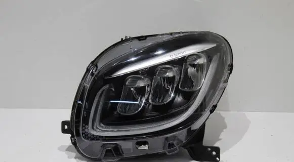 Smart ForTwo III C453 Headlight/headlamp L90156924 260607083R A4539069701