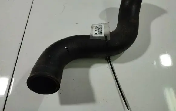Intercooler hose/pipe