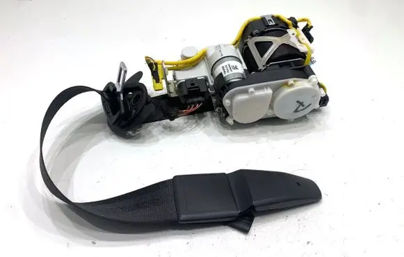 Audi A6 S6 C7 4G Front seatbelt 4G8857706P
