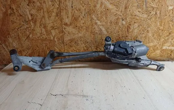 Mitsubishi Outlander Front wiper linkage and motor 1593001051