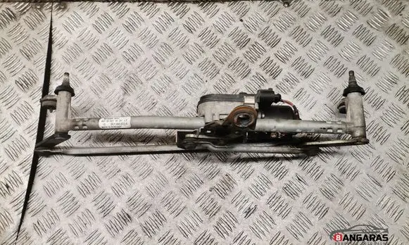 Volkswagen PASSAT B6 Front wiper linkage and motor 3C1955023E