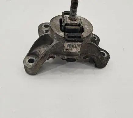 Mini One - Cooper Clubman R55 Gearbox mount 6779806