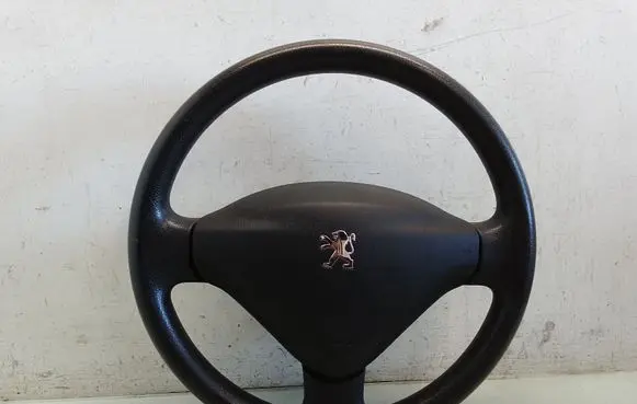 Peugeot 207 Steering wheel