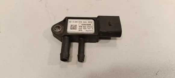 Audi Q7 4L Exhaust gas pressure sensor 0281006006