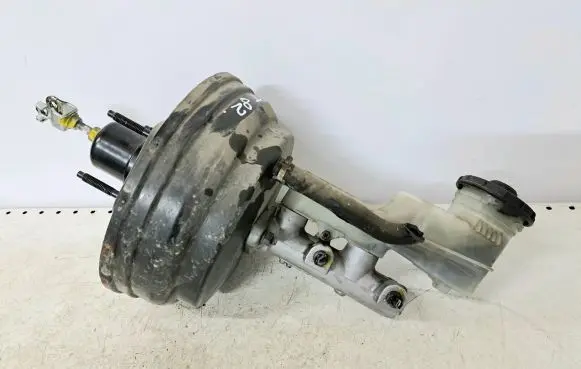 Honda FR-V Brake booster