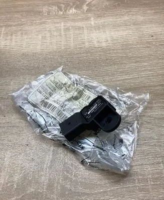 Volkswagen Golf VI Air pressure sensor 06B906051 0261230031