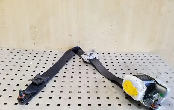 KIA Rio Front seatbelt 888701W600 888801W600