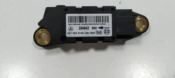Mercedes-Benz CLS C219 Airbag deployment crash/impact sensor 0018209126 001820912606