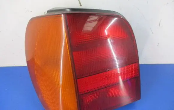 Volkswagen Polo III 6N 6N2 6NF Rear/tail lights 6N0945257A