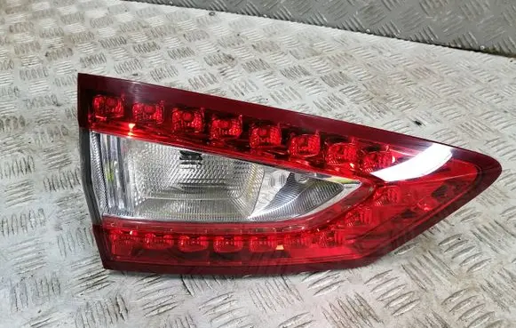 Ford Mondeo MK V Tailgate rear/tail lights DS7313A603GG CD391DL 21060106