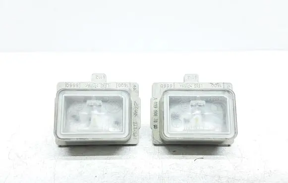 Mercedes-Benz C W205 Number plate light A0999067000