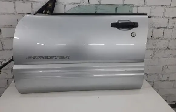 Subaru Forester SF Front door