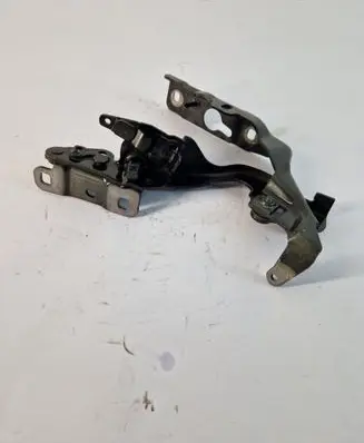 Mercedes-Benz GLA W156 X156 Engine bonnet/hood hinges A1768800428