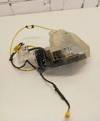 Mercedes-Benz S W220 Rear door lock 2207305735
