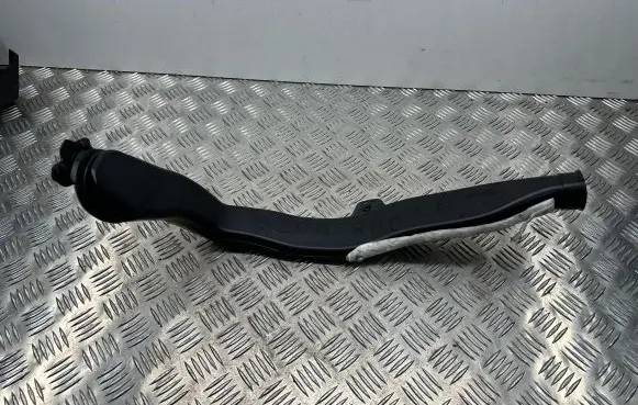 Cabin air duct channel