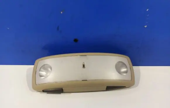 Volvo S60 Front seat light 39826658