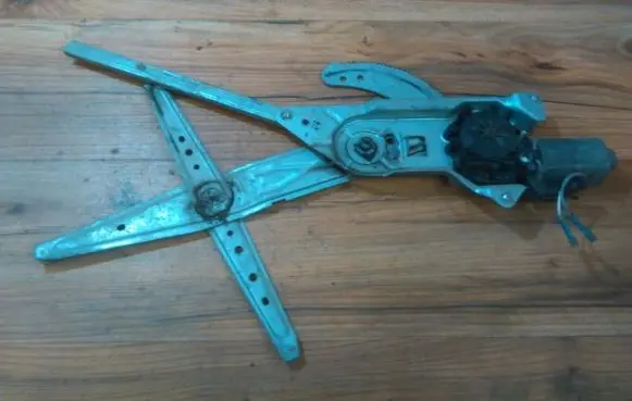 Renault Kangoo I Sliding door window regulator with motor