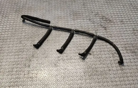 Fuel return line/hose