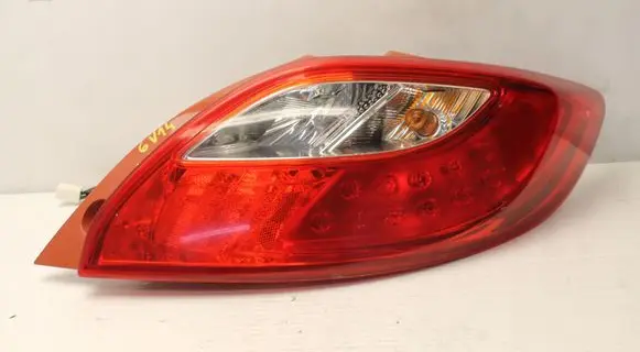 Mazda 2 Rear/tail lights