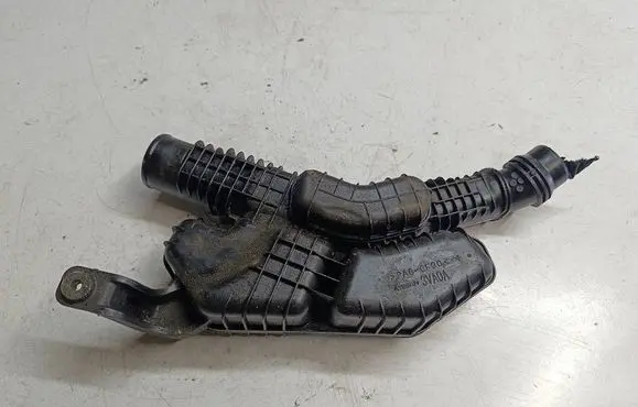 Nissan Note (E12) Intake resonator 3VA0A