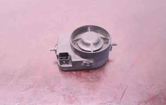 Volvo V50 Alarm system siren 8696043 D105