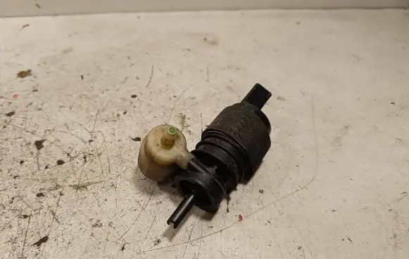 Audi SQ7 Windscreen/windshield washer pump 1K6955651 3122789