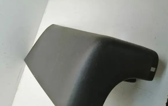 Rear bumper corner part panel trim