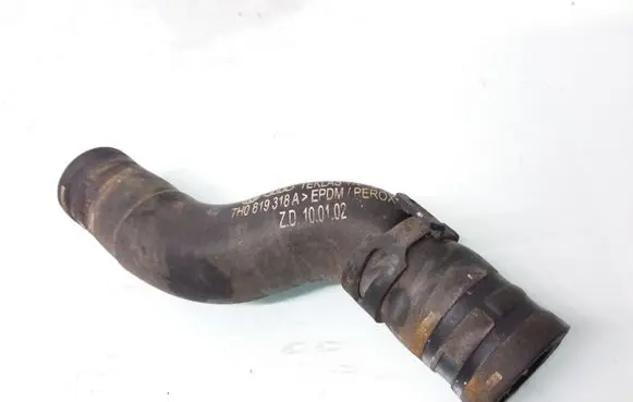 Volkswagen Transporter - Caravelle T5 Engine coolant pipe/hose 7H0819318A