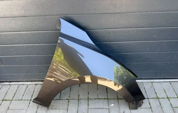 Mazda 2 Fender CZESCICARSPL002