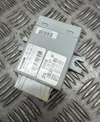 BMW 5 F10 F11 Air suspension control unit module (rear) 6799677 004012000 004007001