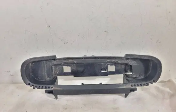 Audi A3 S3 A3 Sportback 8P Rear door exterior handle 4B0839885