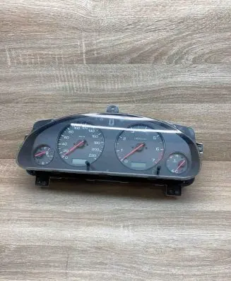 Subaru Legacy Speedometer (instrument cluster) 85012AE200 0213014