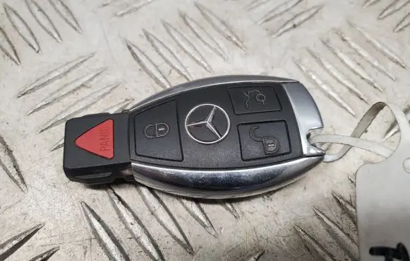 Mercedes-Benz CL C216 Ignition key/card 